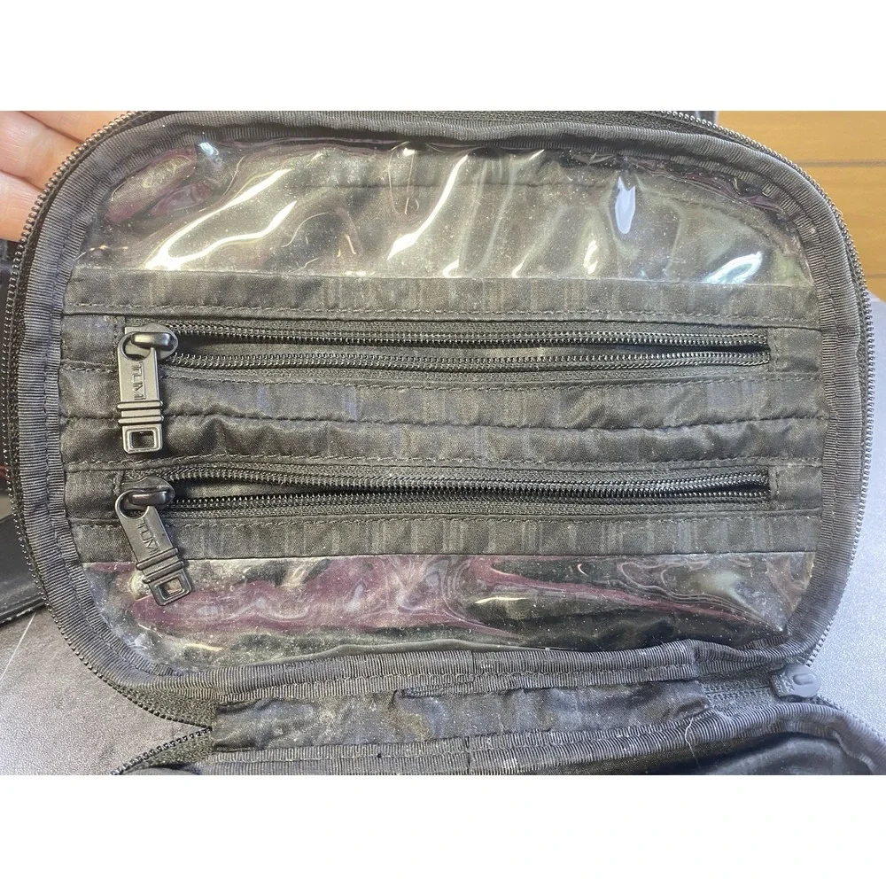 Tumi Ballistic Nylon Briefcase/Carry on with Split Travel Toiletry Kit-22154D4‎